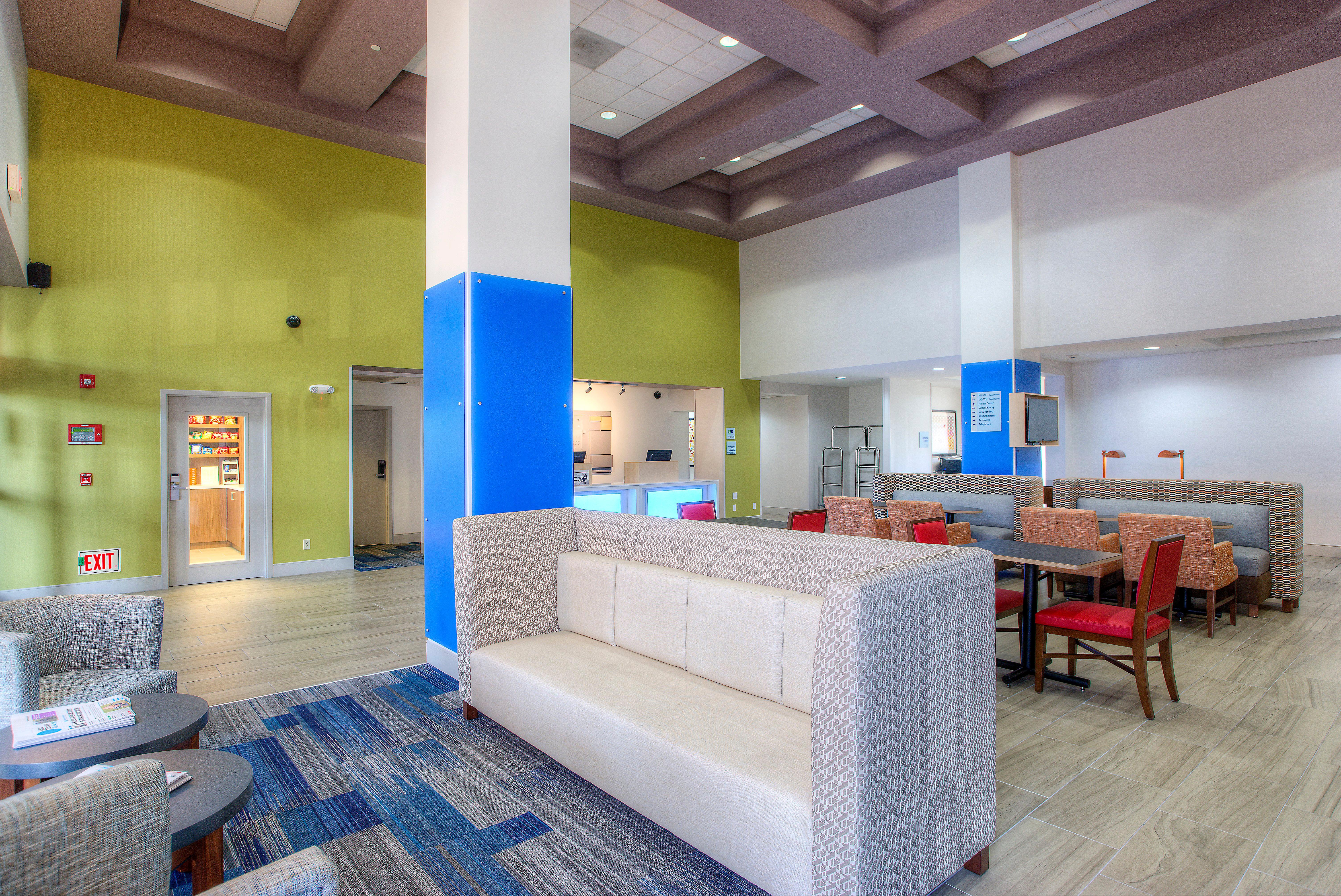 Holiday Inn Express Hotel&Suites Tempe Exterior foto